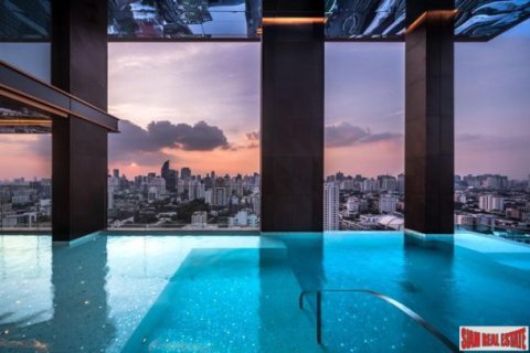 Apartment in Bangkok, Thailand 2 bedrooms № 193935