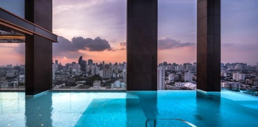 Apartment in Bangkok, Thailand 2 bedrooms № 193935
