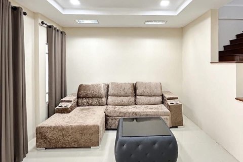 House in Samut Prakan, Thailand 4 bedrooms № 147915 - photo 3