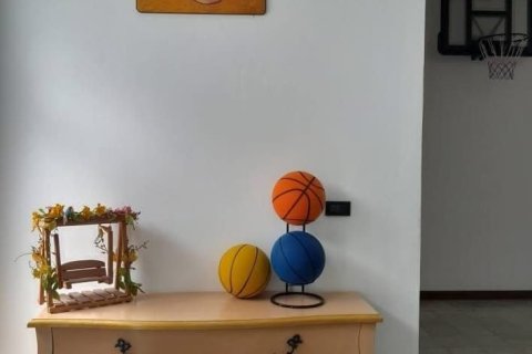 Таунхаус в Хуай Кванге, Бангкок, Таиланд с 8 спальнями  № 147911 - фото 9