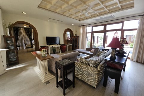 Maison à Pattaya, Thaïlande 4 chambres № 147916 - photo 7