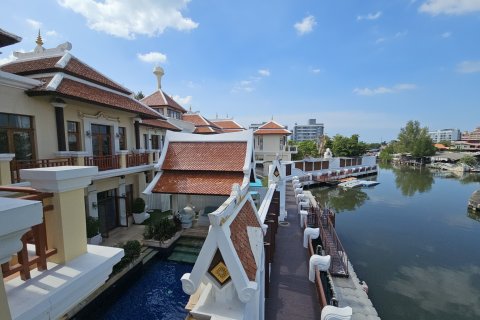 Maison à Pattaya, Thaïlande 4 chambres № 147916 - photo 11