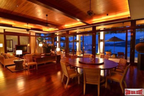 Villa in Kamala, Thailand 5 bedrooms № 194124 - photo 2