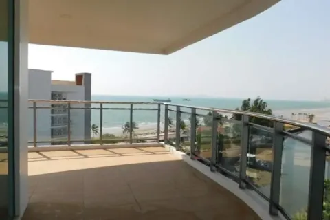 Penthouse in Pattaya, Thailand 2 bedrooms № 164696 - photo 6