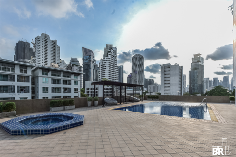 Condo in Bangkok, Thailand, 2 bedrooms № 185056 - photo 6