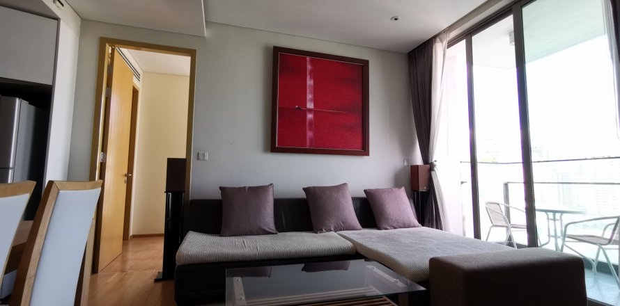 Studio dans le Condo à Watthana, Bangkok, Thaïlande  № 137193