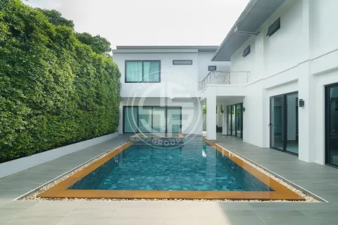 Villa à Phuket, Thaïlande 6 chambres № 190767