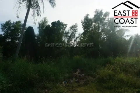 Terreno en Pattaya, Tailandia № 213475 - foto 4