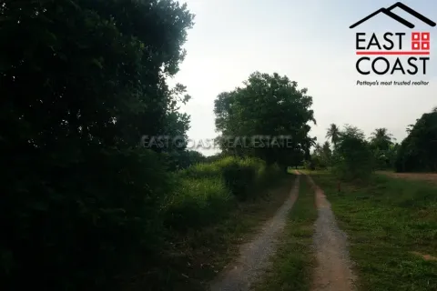 Terreno en Pattaya, Tailandia № 213475 - foto 6