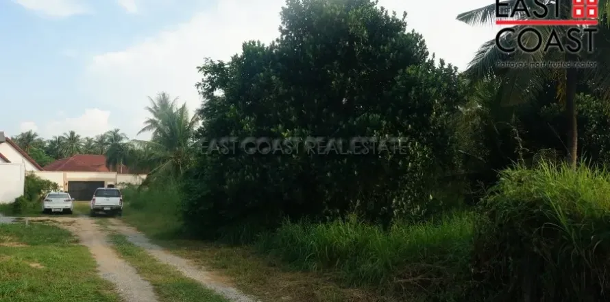 Terreno en Pattaya, Tailandia № 213475