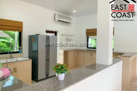 Casa de 3 dormitorios en Pattaya, Tailandia № 213477 - foto 8