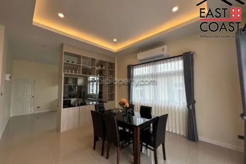Casa de 3 dormitorios en Pattaya, Tailandia № 213479 - foto 6