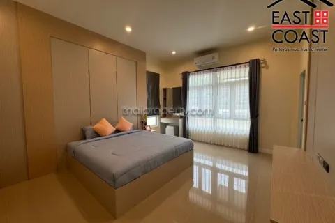 Casa de 3 dormitorios en Pattaya, Tailandia № 213479 - foto 10