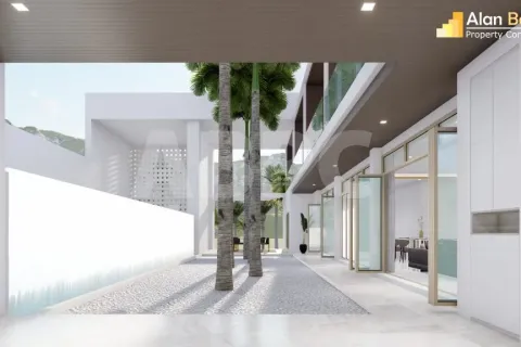 Casa de 5 dormitorios en Pattaya, Tailandia № 211885 - foto 7