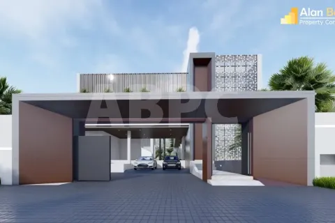 Casa de 5 dormitorios en Pattaya, Tailandia № 211885 - foto 4
