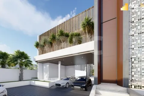 Casa de 5 dormitorios en Pattaya, Tailandia № 211885 - foto 3