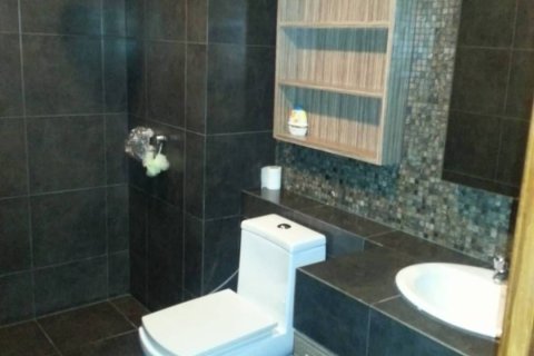 Condo à Bangkok, Thaïlande, 2 chambres № 157515 - photo 2