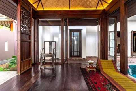 Condo in Bangkok, Thailand, 4 bedrooms  № 157516 - photo 23