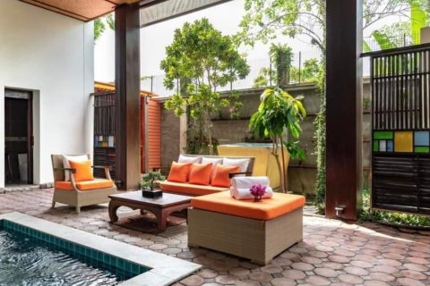 Condo in Bangkok, Thailand, 4 bedrooms  № 157516 - photo 22