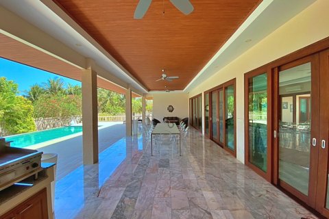 Villa in Pran Buri, Thailand 3 bedrooms № 168735 - photo 5