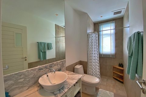 Villa in Cha-am, Thailand 4 bedrooms № 168730 - photo 23