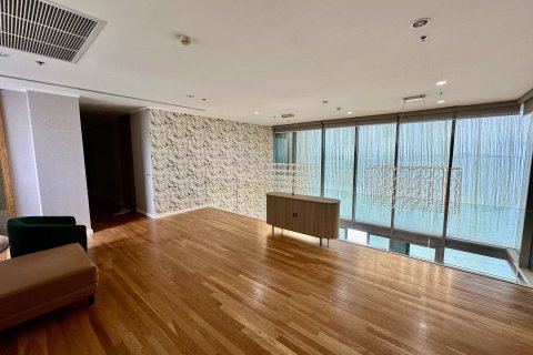 Penthouse in Pattaya, Thailand 5 bedrooms № 169449 - photo 14