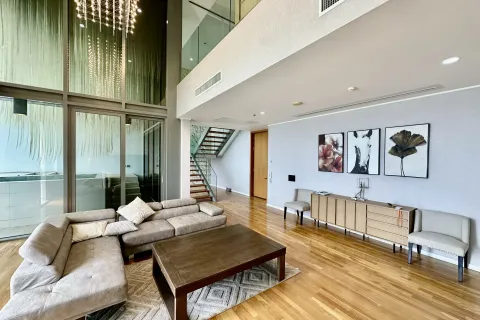 Penthouse in Pattaya, Thailand 5 bedrooms № 169449 - photo 5