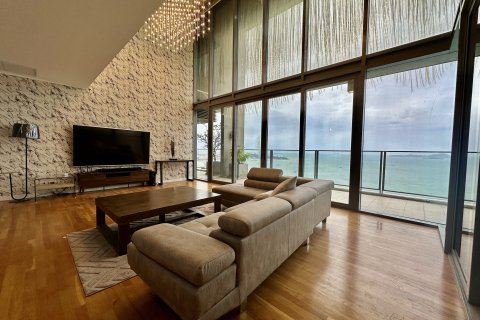 Penthouse in Pattaya, Thailand 5 bedrooms № 169449