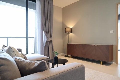 Кондоминиум с 2 спальнями в Банг Раке, Бангкок, Таиланд № 169454 - фото 4