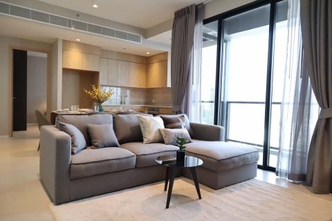 Кондоминиум с 2 спальнями в Банг Раке, Бангкок, Таиланд № 169454 - фото 3