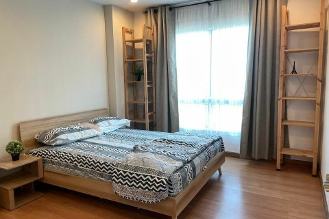 Studio dans le Condo à Huai Khwang, Bangkok, Thaïlande  № 169452 - photo 3