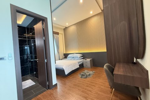 Villa in Pattaya, Thailand 3 bedrooms № 154181 - photo 16