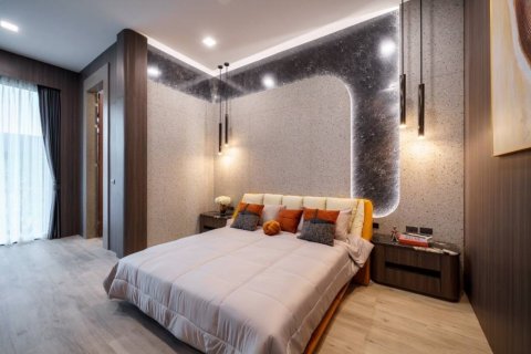 Villa in Bang Lamung, Thailand 6 bedrooms № 119005 - photo 7