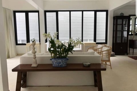 Condo in Bangkok, Thailand, 2 bedrooms  № 157571 - photo 13