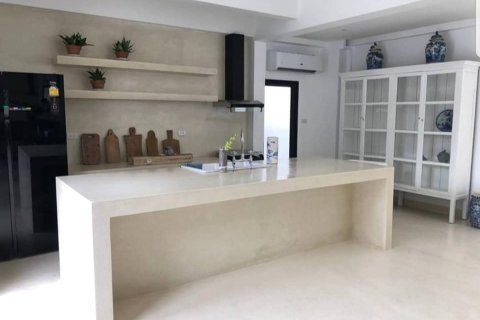 Condo in Bangkok, Thailand, 2 bedrooms  № 157571 - photo 4