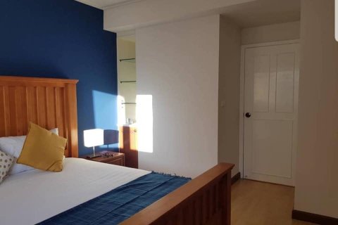 Condo in Bangkok, Thailand, 2 bedrooms  № 157572 - photo 4