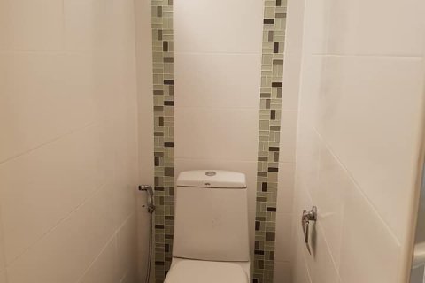 Condo in Bangkok, Thailand, 2 bedrooms  № 157570 - photo 12