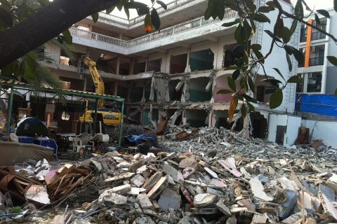 Land in Bangkok, Thailand 12313.9 sq.m. № 157568 - photo 5