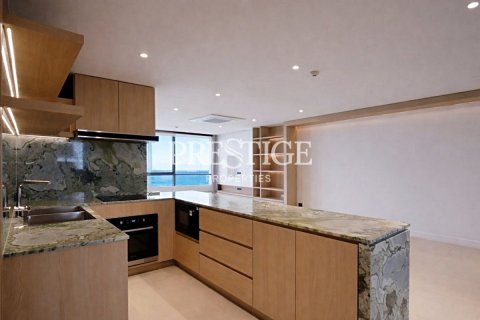 Condo in Pattaya, Thailand, 2 bedrooms № 197702 - photo 5