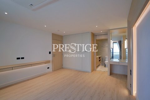 Condo in Pattaya, Thailand, 2 bedrooms № 197702 - photo 17