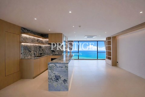 Condo in Pattaya, Thailand, 2 bedrooms № 197702 - photo 2