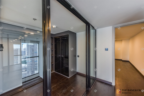 Condominio de 3 dormitorios en Bangkok, Tailandia № 209851 - foto 10
