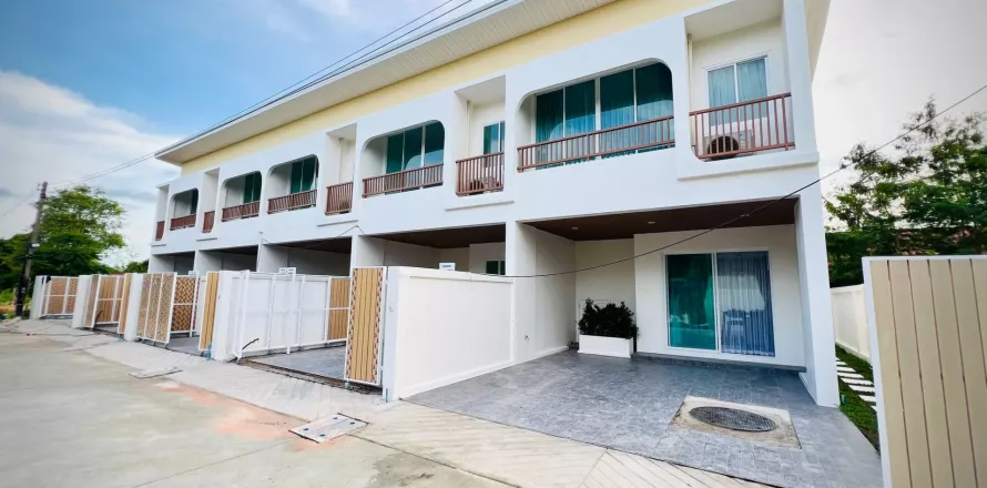 Townhouse in Mai Khao, Thailand 2 bedrooms № 146167