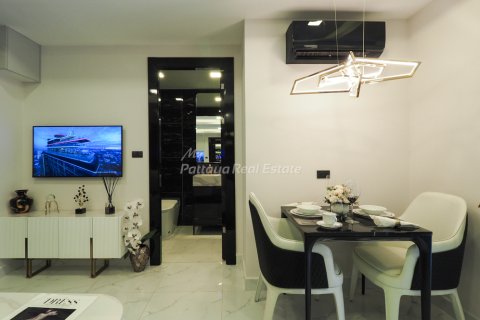 Condo à Bang Lamung, Thaïlande, 1 chambre  № 158755 - photo 3