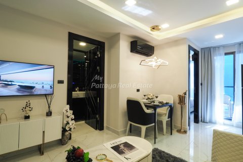 Condo à Bang Lamung, Thaïlande, 1 chambre  № 158755 - photo 5