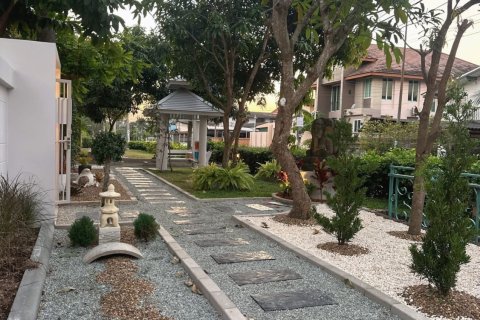 Villa in Pattaya, Thailand 3 bedrooms № 161598 - photo 14