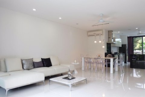 Appartement à Phuket, Thaïlande 2 chambres № 161600 - photo 16