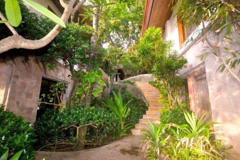 Villa in Phuket, Thailand 4 bedrooms № 161603 - photo 21