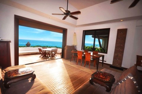 Villa in Phuket, Thailand 4 bedrooms № 161603 - photo 13