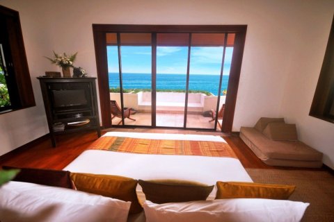 Villa in Phuket, Thailand 4 bedrooms № 161603 - photo 14